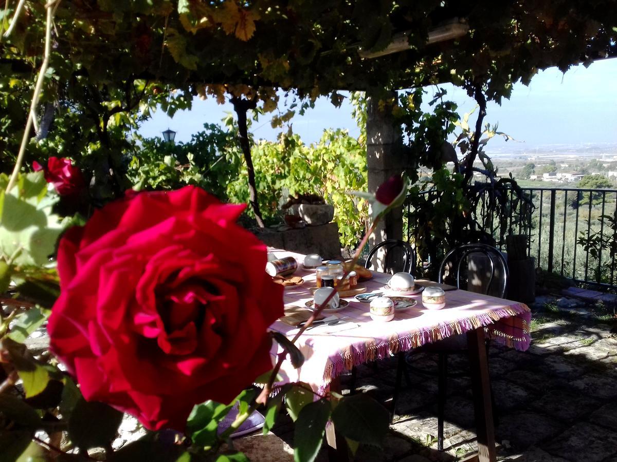 Ronnavona Casa Vacanze B&B Chiaramonte Gulfi Exteriör bild